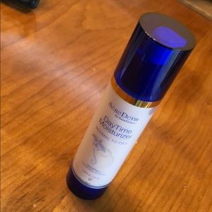 Day time Moisturizer, brand new